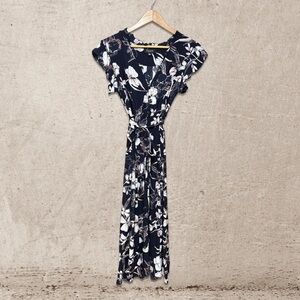 Papillon Blanc White and Blue Wrap Tie Front Sheath Dress for Cocktail